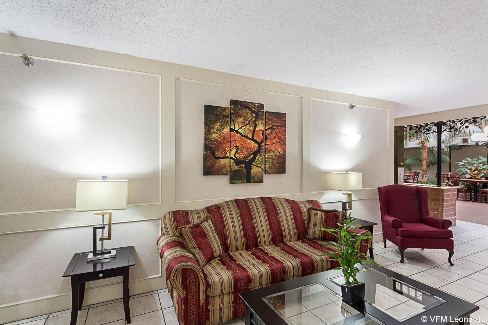 Coratel Plus Suites Wichita West Airport Zewnętrze zdjęcie