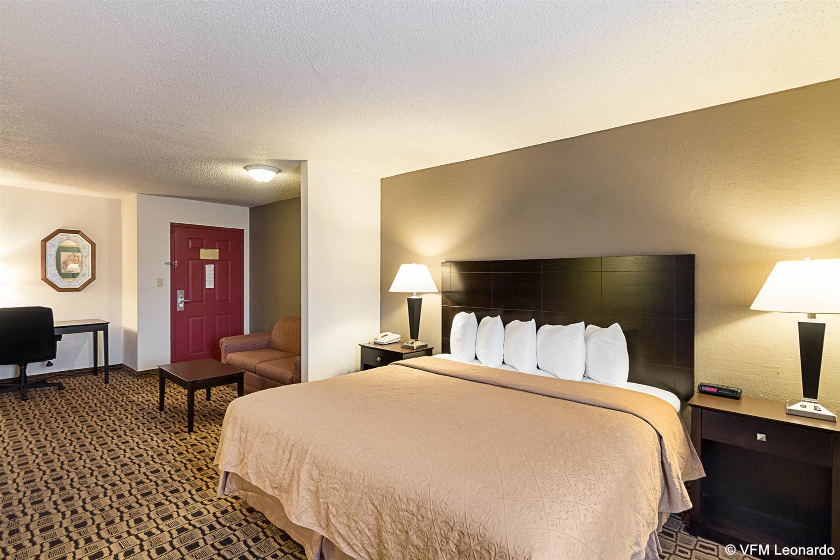 Coratel Plus Suites Wichita West Airport Zewnętrze zdjęcie